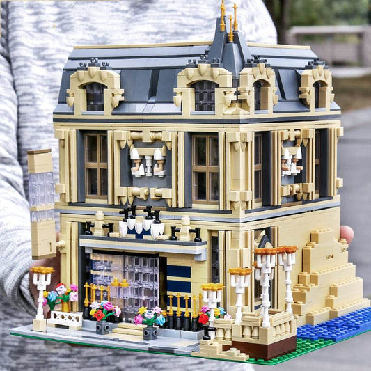 Assembling And Inserting Building Block Toys - Here2Save