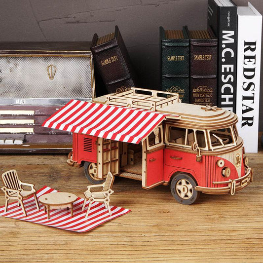 Three-dimensional Mechanical Transmission Model Camper - Here2Save