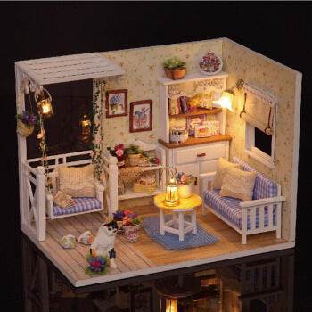 Girl with toy castle - Here2Save
