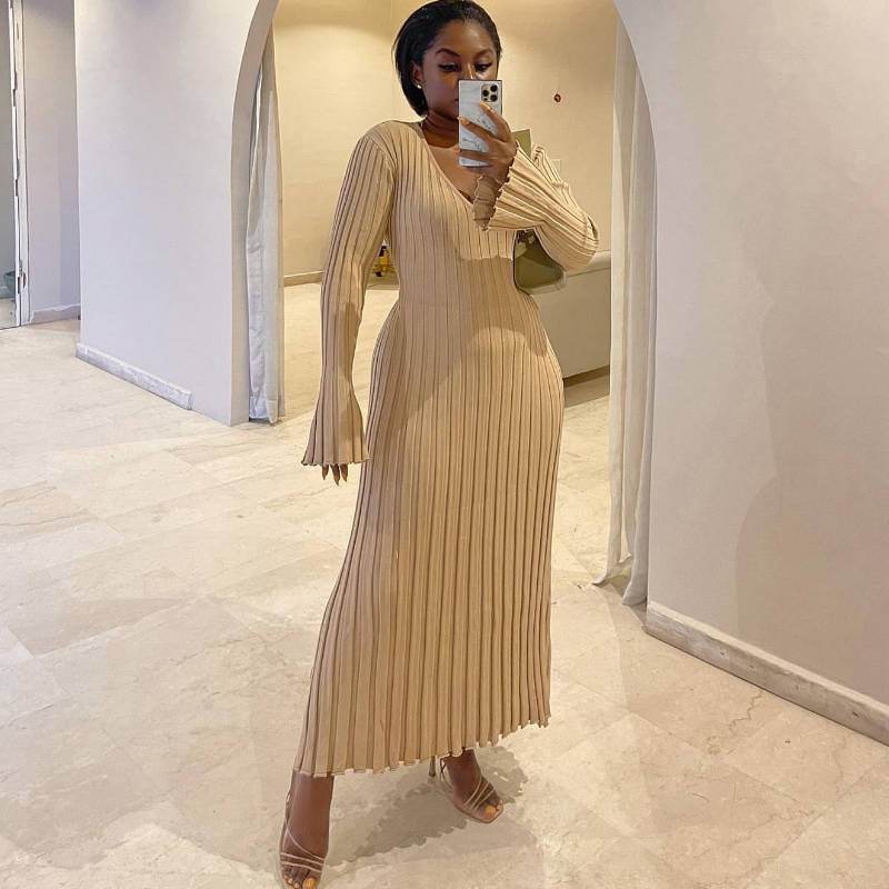 Casual Waist-skimming V-neck Large Pit-striped Slim Knitted Maxi Dress For Women - Here2Save