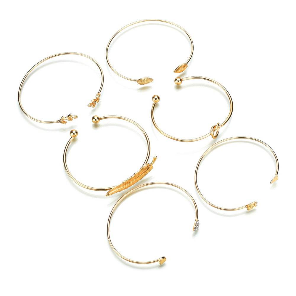 6-piece set of European and American popular love leaf peach heart bracelets - Here2Save