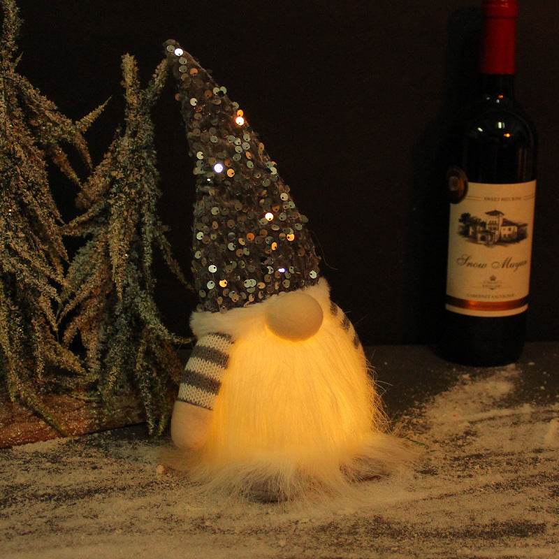 Fashionable Glowing Faceless Doll Ornaments - Here2Save