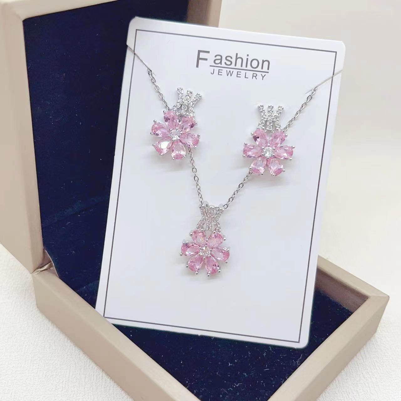 Copper Plated Gold Hand Inlaid Pink Water Drop Flower Fashion - Here2Save