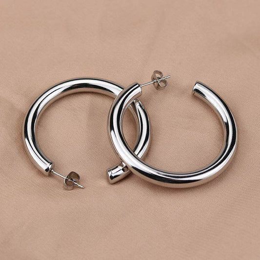 Women's New Fashion Simple Earrings - Here2Save