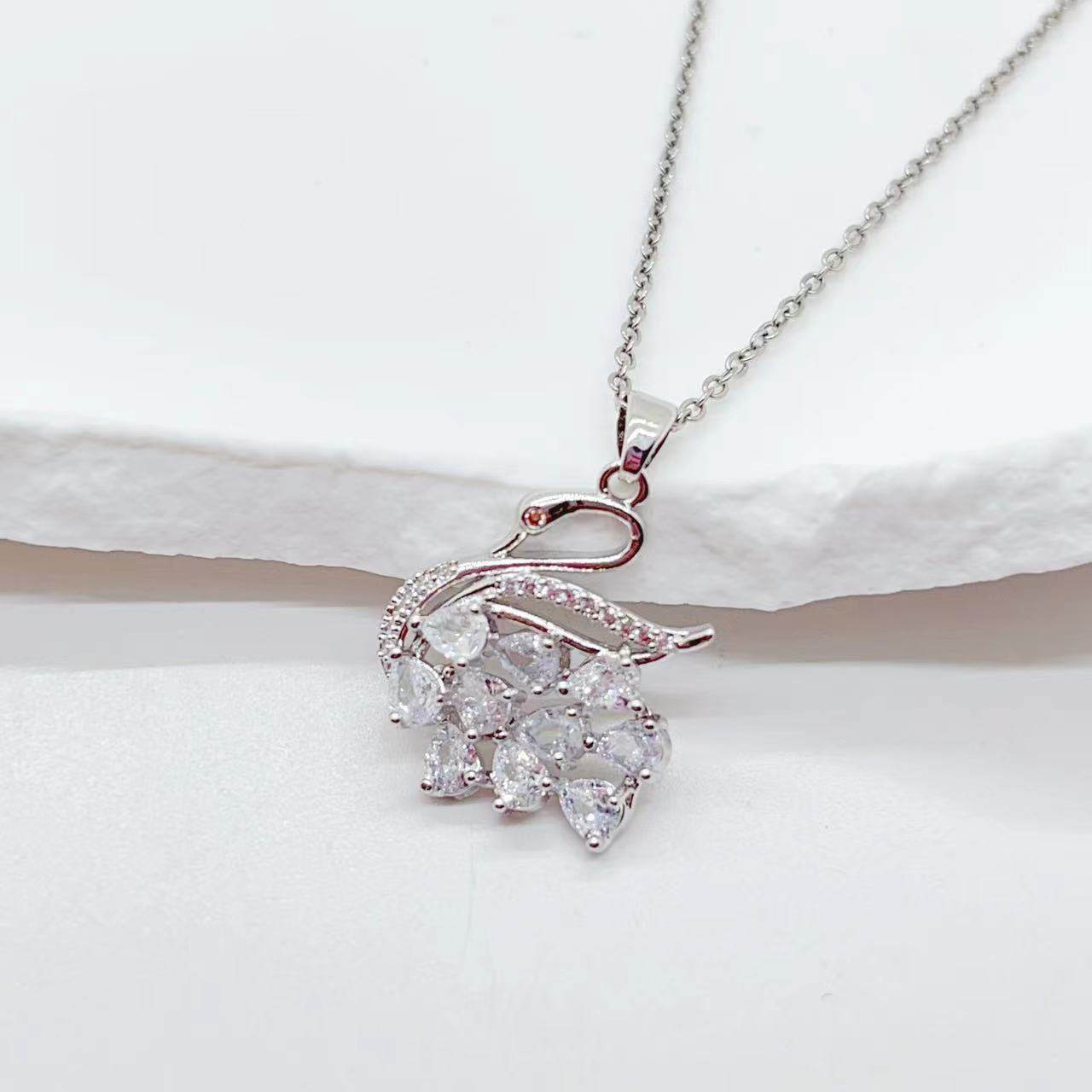 Titanium Steel Micro-inlaid Zirconium Shiny Swan Necklace - Here2Save
