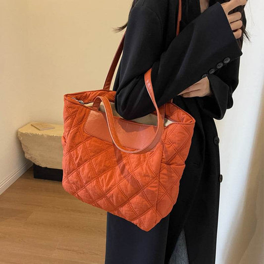 Rhombus Sewing Shoulder Bag Autumn And Winter Winter Luxury Women's Bag High Capacity Casual Commuting Personalized Handbags - Here2Save