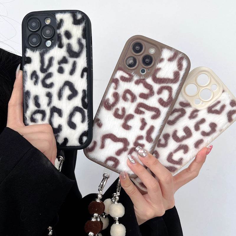 Leopard Printed Plush Phone Case - Here2Save