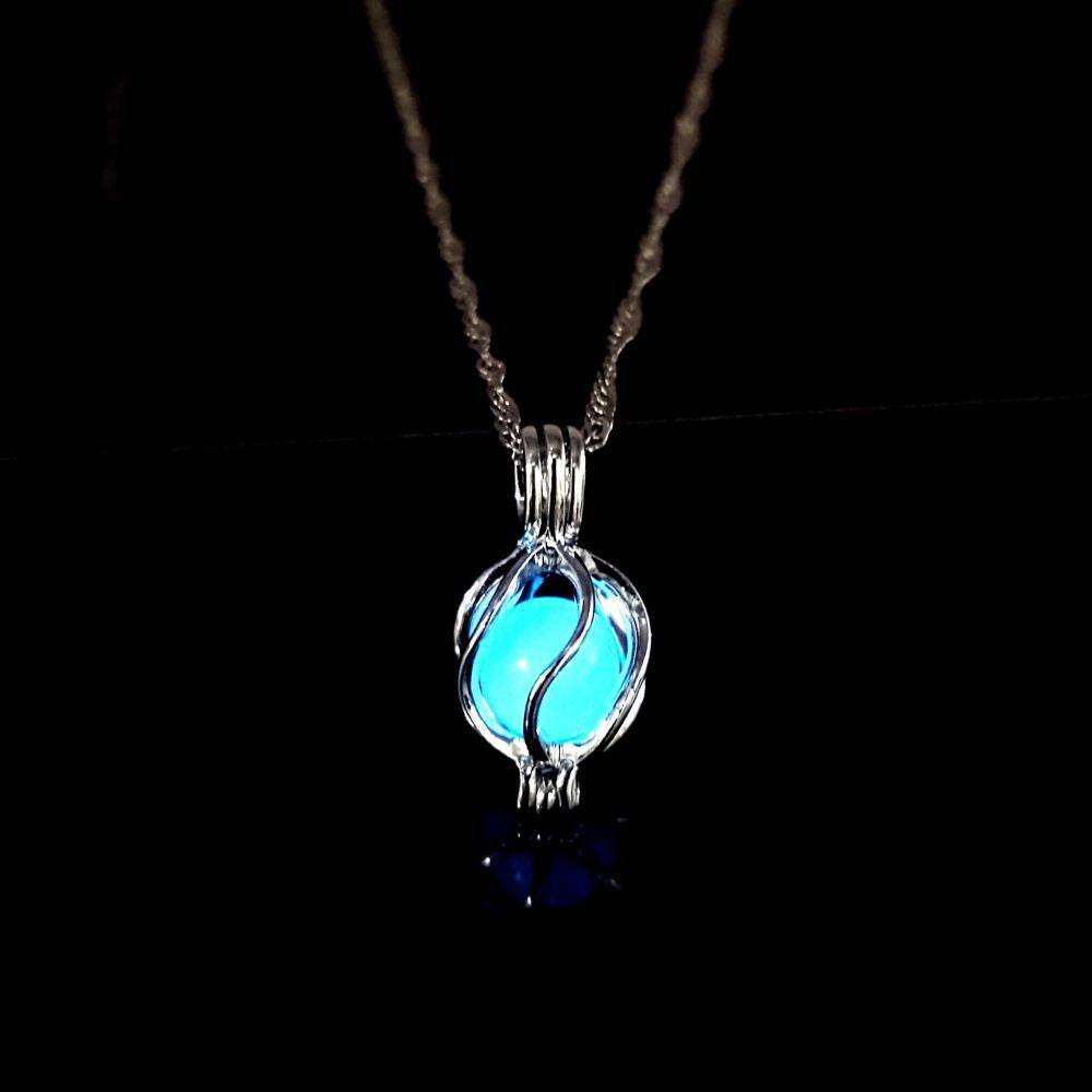 Fluorescent Stone Three-dimensional Planet Noctilucent Necklace - Here2Save