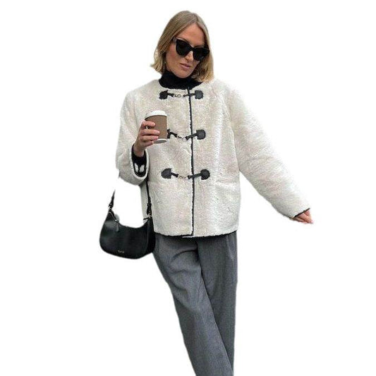Fashion Cashmere Women's Metal Lock Catch Design Cardigan Jacket - Here2Save