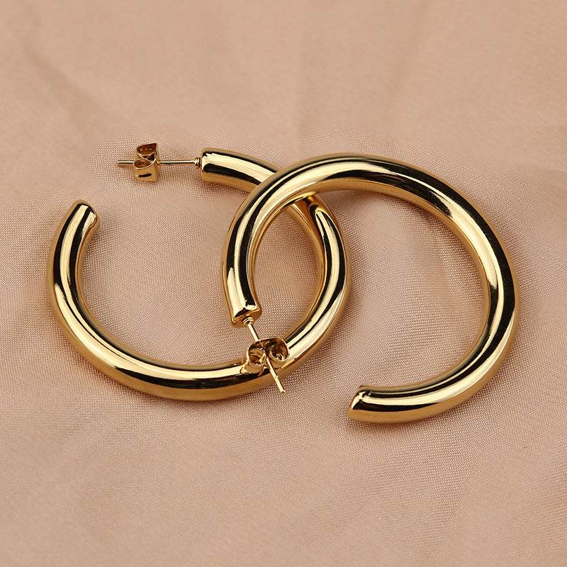 Women's New Fashion Simple Earrings - Here2Save