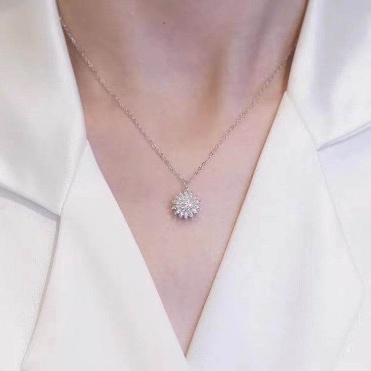 Rotatable Sunflower Necklace Full Of Diamonds - Here2Save