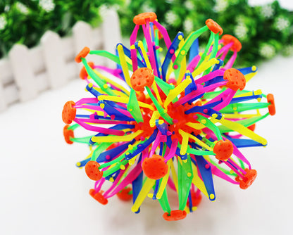 Children's Toys Catch And Kick The Blossoming Ball Magic Telescopic Ball Becomes Bigger