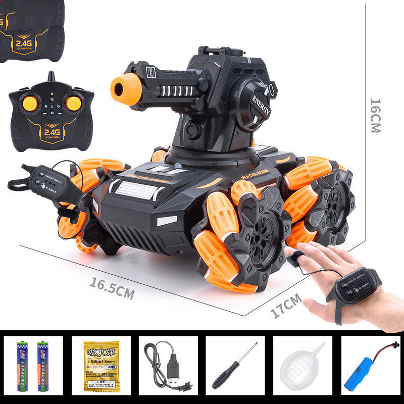 The Remote Control Tank Toy Car Can Be Charged By Launching Water Bombs