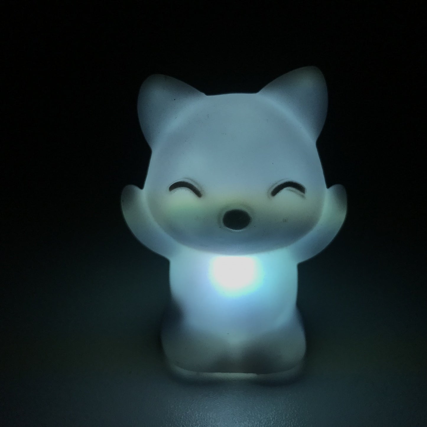 Hot Sale LED Fox Night Light Home Bedroom Desktop 7 Changing Colors Lovely Fox Shape LED Night Light Decoration Bedside Lamp