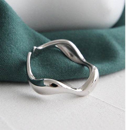S925 Rings Ins Minimalist Irregular Wavy Glossy Ring For Women - Here2Save