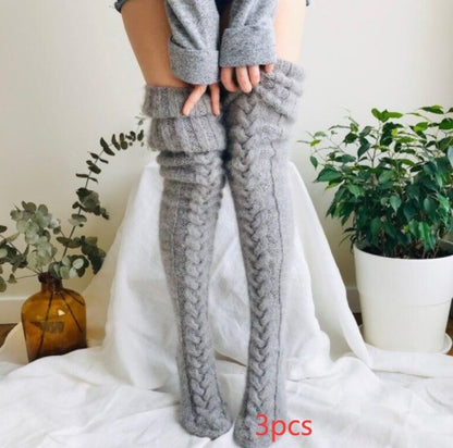 Knitted socks over the knee lengthened stockings