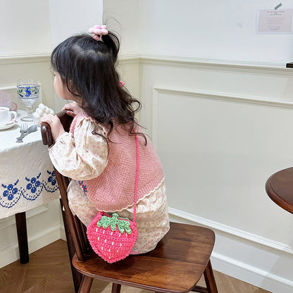 Bolso cruzado de fresa lindo de lana infantil hecho a mano