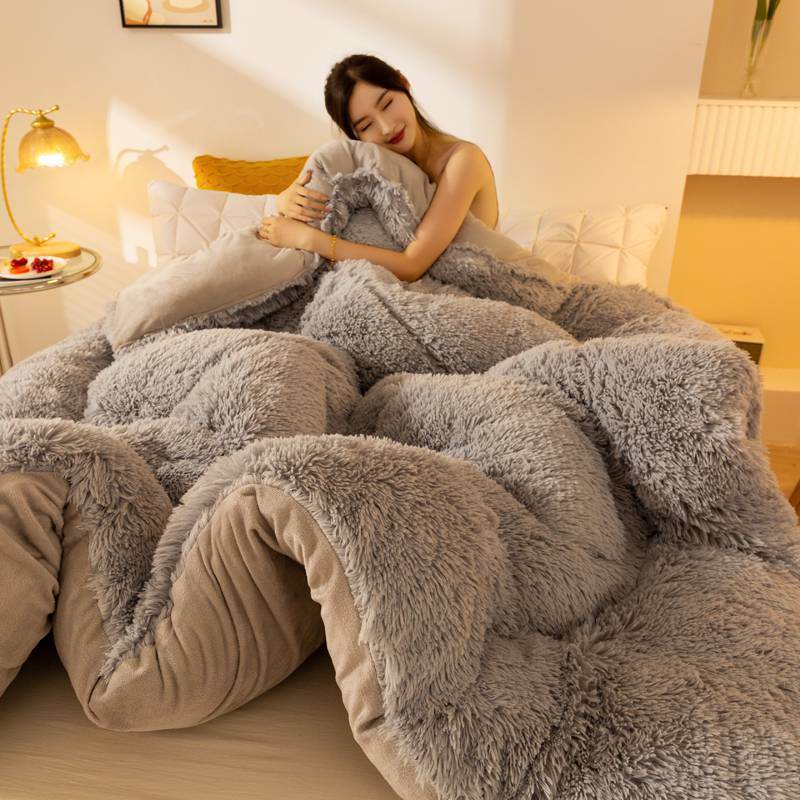 Super Soft Long Fleece Mink Crystal Velvet Thickened Warm Winter Quilt - Here2Save