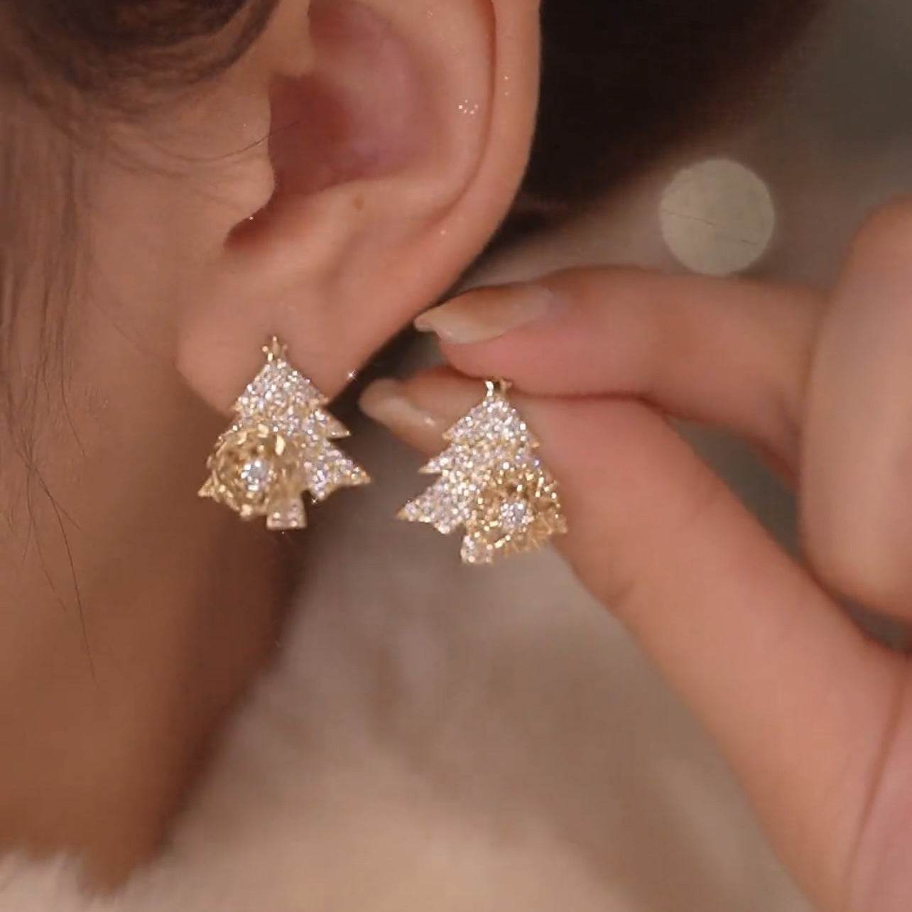 Rotatable Christmas Tree Earrings Shiny Rhinestone Snowflake Stud Earring New Year Xmas Festival Ear Jewelry Gifts Autumn And Winter - Here2Save