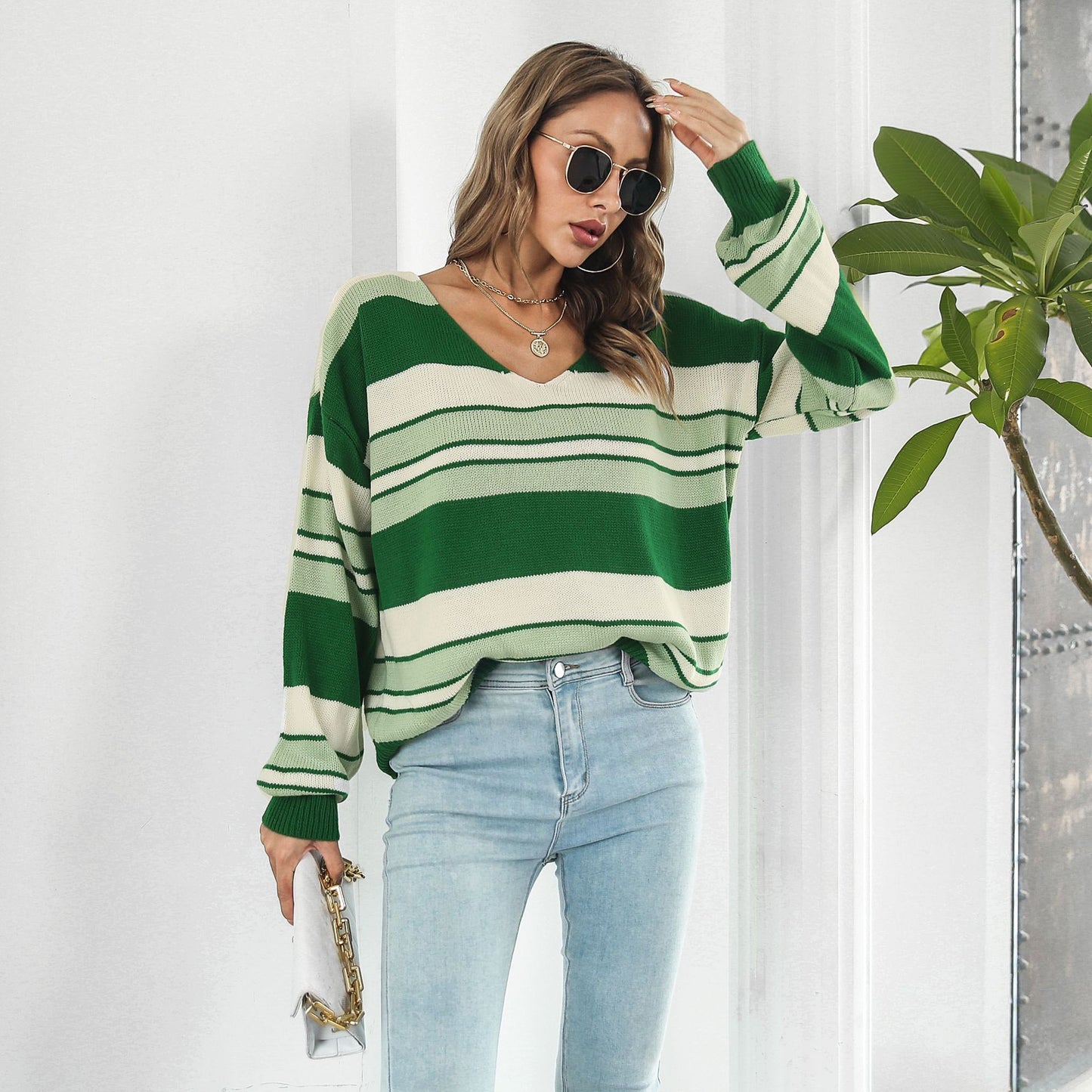 Women's Fashionable Loose Striped V-neck Long-sleeved Sweater