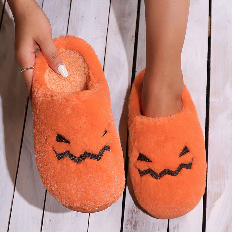 Lindas zapatillas de calabaza de Halloween, pantuflas cálidas de felpa para el hogar para el suelo del dormitorio, zapatos informales cómodos y acogedores para el interior de la casa