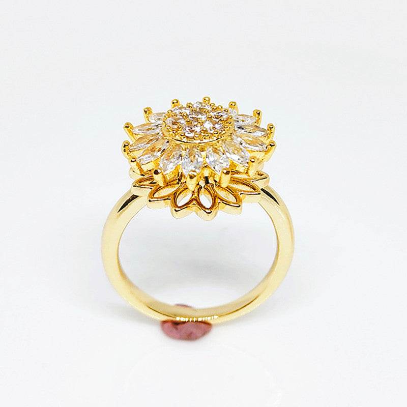 Rotating SUNFLOWER Full Diamond Sunflower Ring - Here2Save