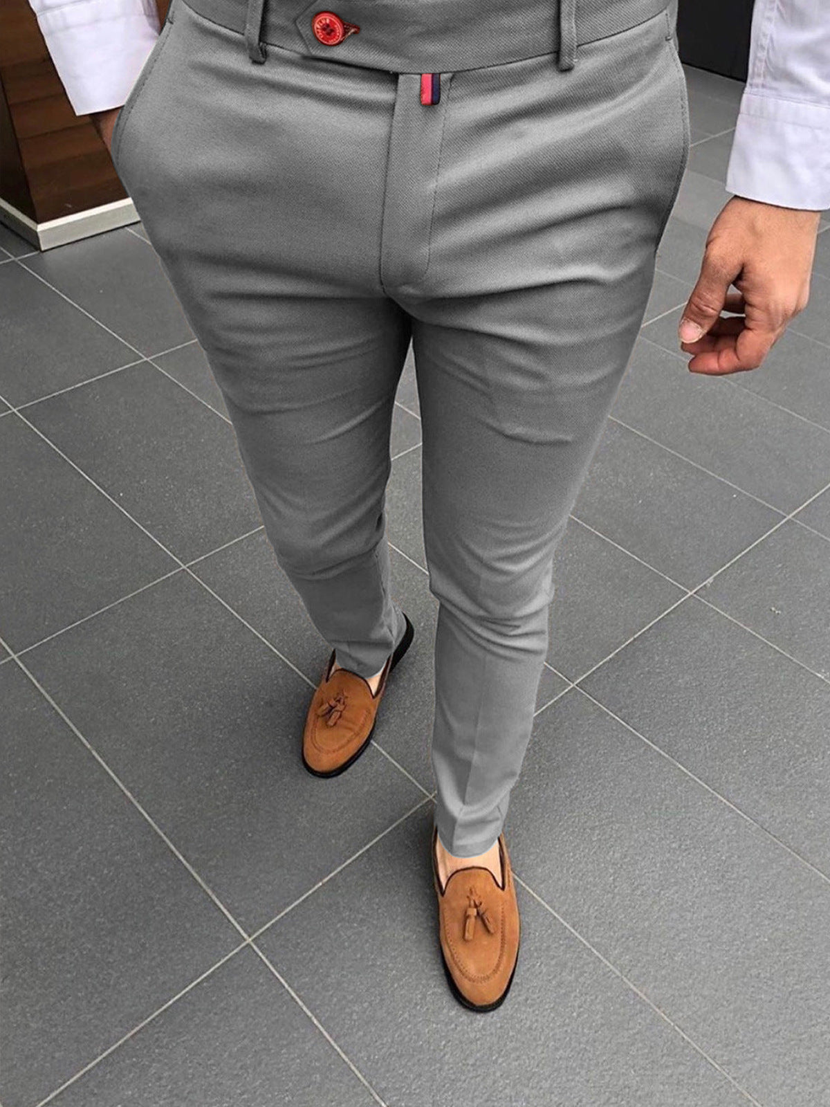 Pantalones formales tapered informales de color sólido para hombre