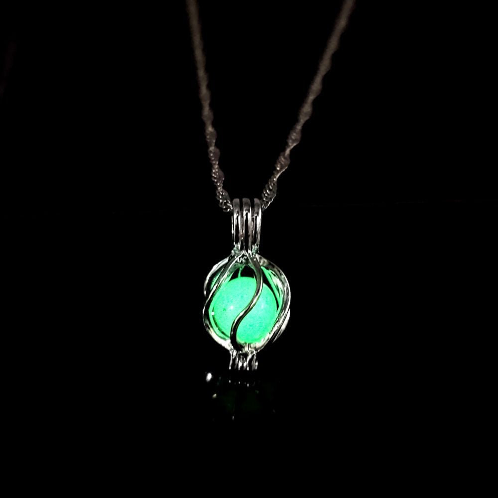 Fluorescent Stone Three-dimensional Planet Noctilucent Necklace