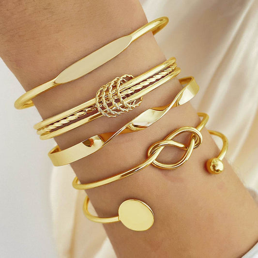 Retro Simple Chain Bracelet Fashion - Here2Save
