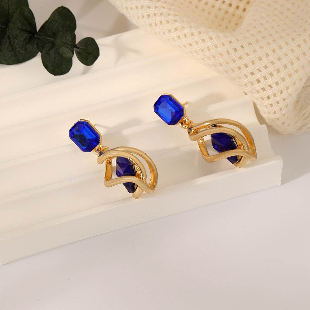 Retro Creative Fashion Emerald Women's Stud Earrings - Here2Save