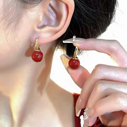 Elegant Retro Pearl Earrings Women's Fashion