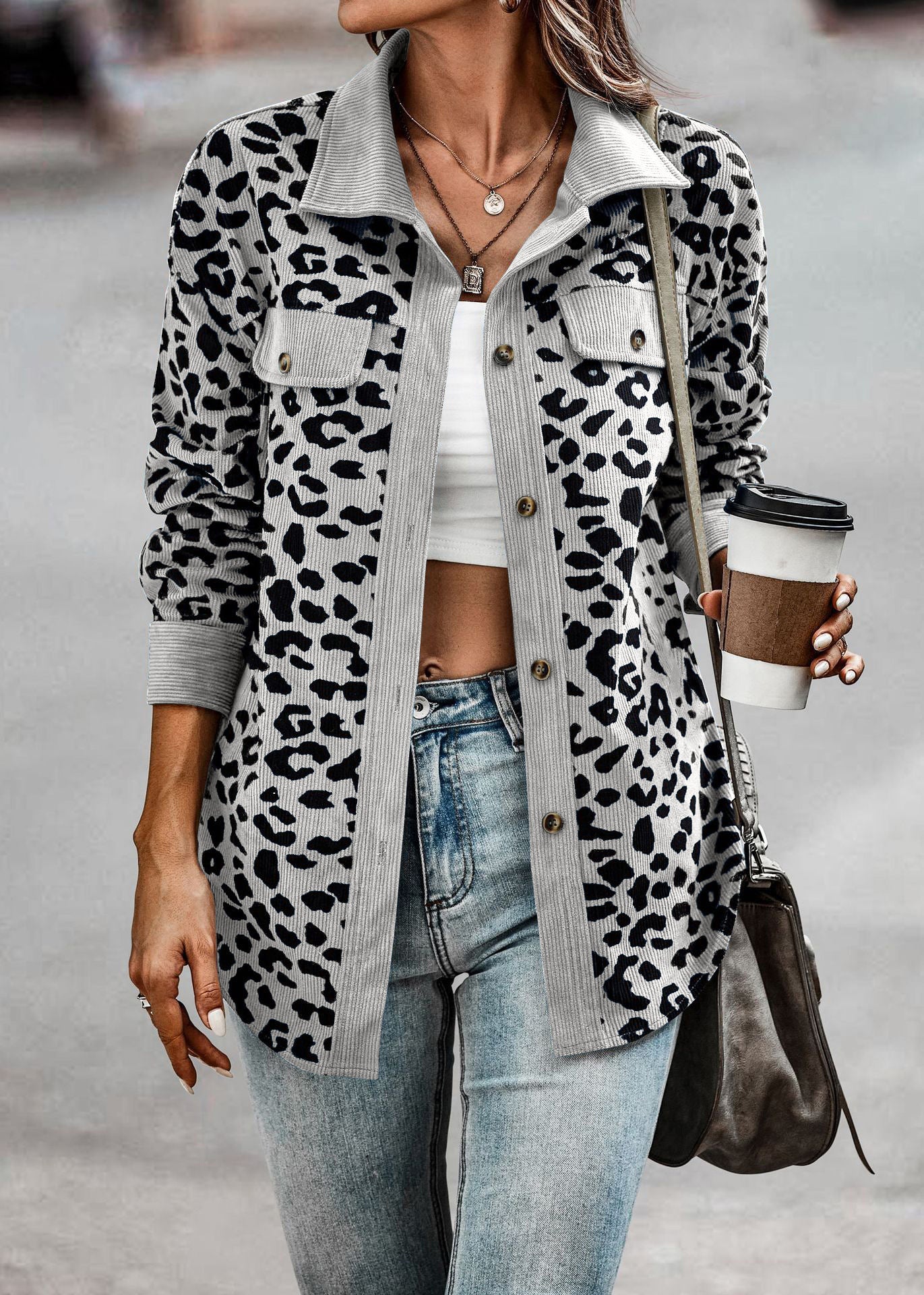 Abrigo camisero con estampado de leopardo Chaqueta de manga larga con botones a la moda para mujer