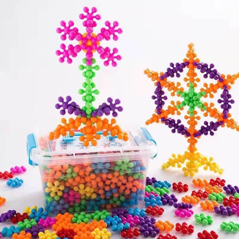 Plum Blossom Blocks Snowflake Set Children's Educational Toys - Here2Save