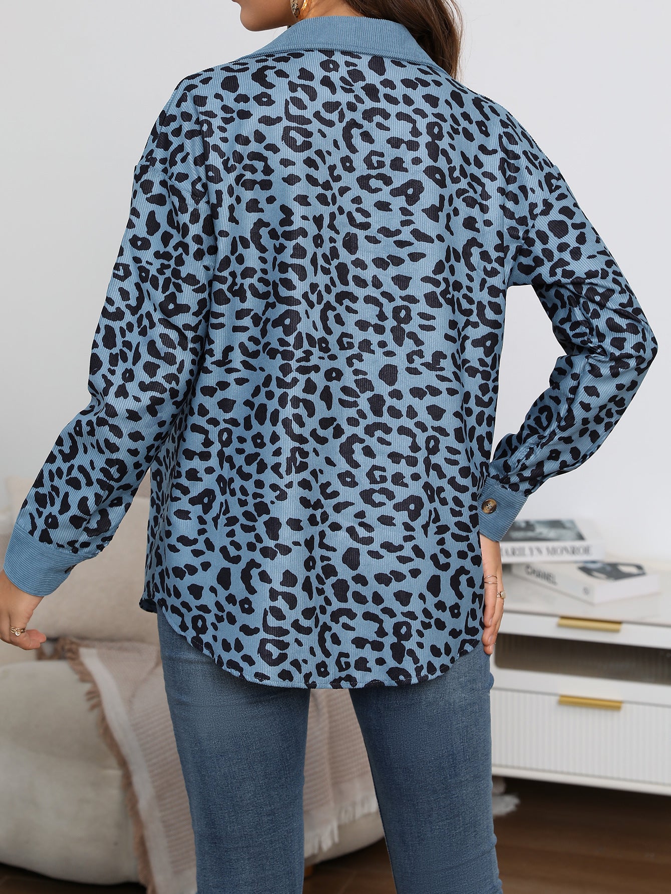 Abrigo camisero con estampado de leopardo Chaqueta de manga larga con botones a la moda para mujer