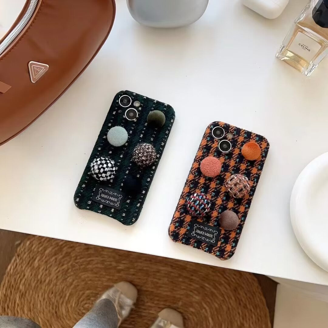 Funda para teléfono con botones a cuadros retro