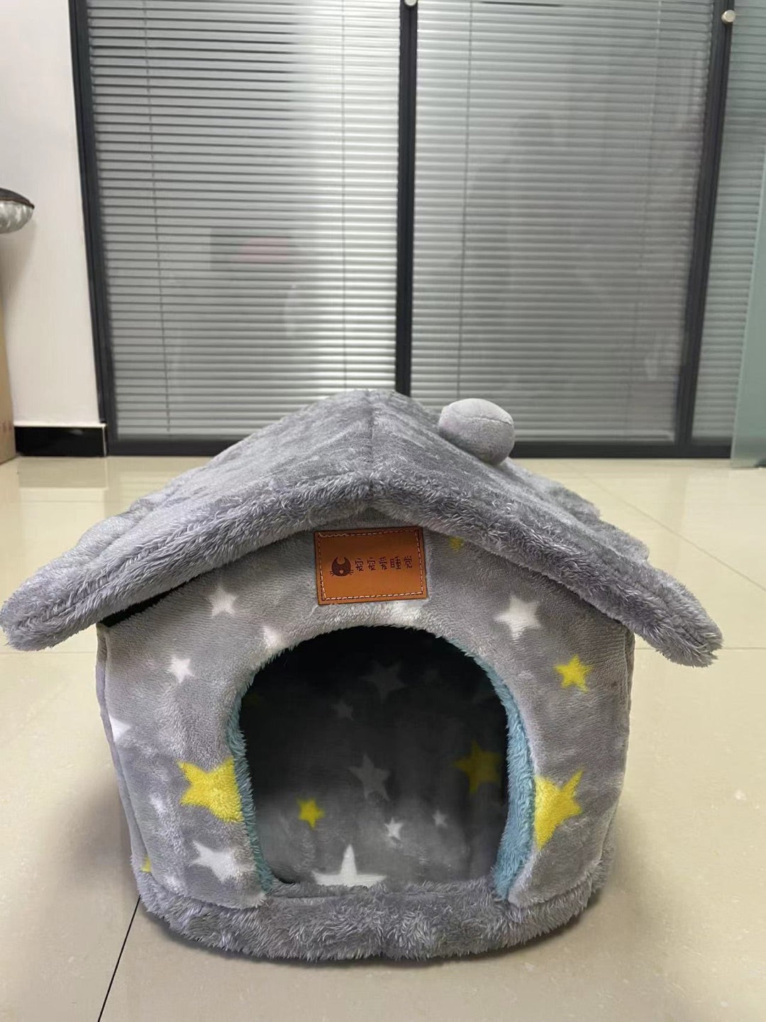 Casa plegable para perros, cama para Gato, Villa para perros de invierno, caseta para dormir, nido extraíble, cueva cerrada cálida, sofá, suministros para mascotas