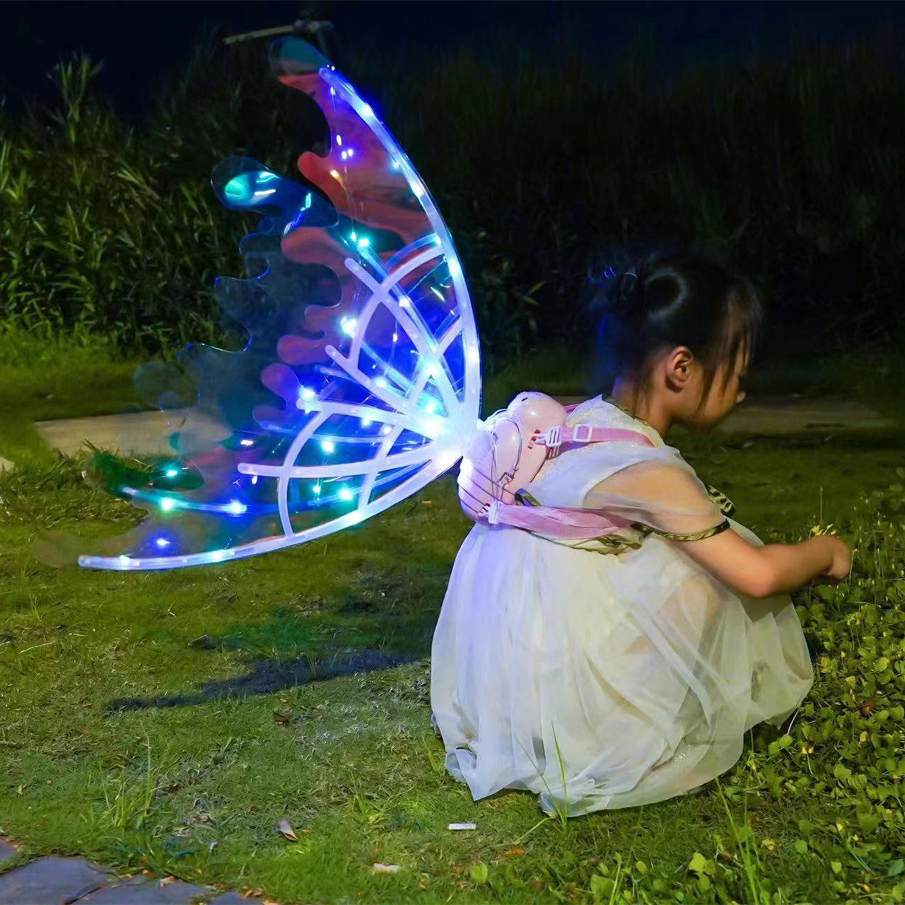 Alas de mariposa eléctricas para niñas con luces brillantes vestir alas de hadas móviles para cumpleaños boda Navidad Halloween