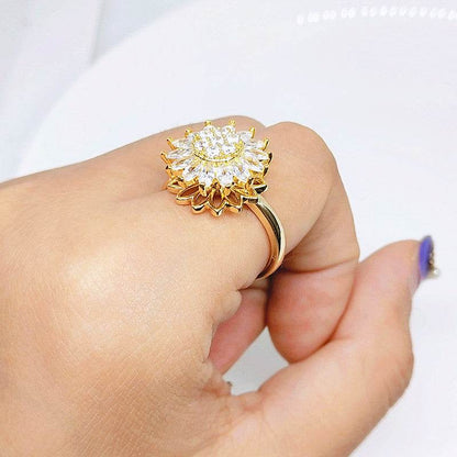 Rotating SUNFLOWER Full Diamond Sunflower Ring - Here2Save