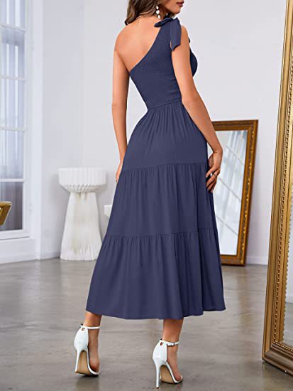 New Summer Fashion Women's One-shoulder Pleated Layered Hem Split Dress - Here2Save