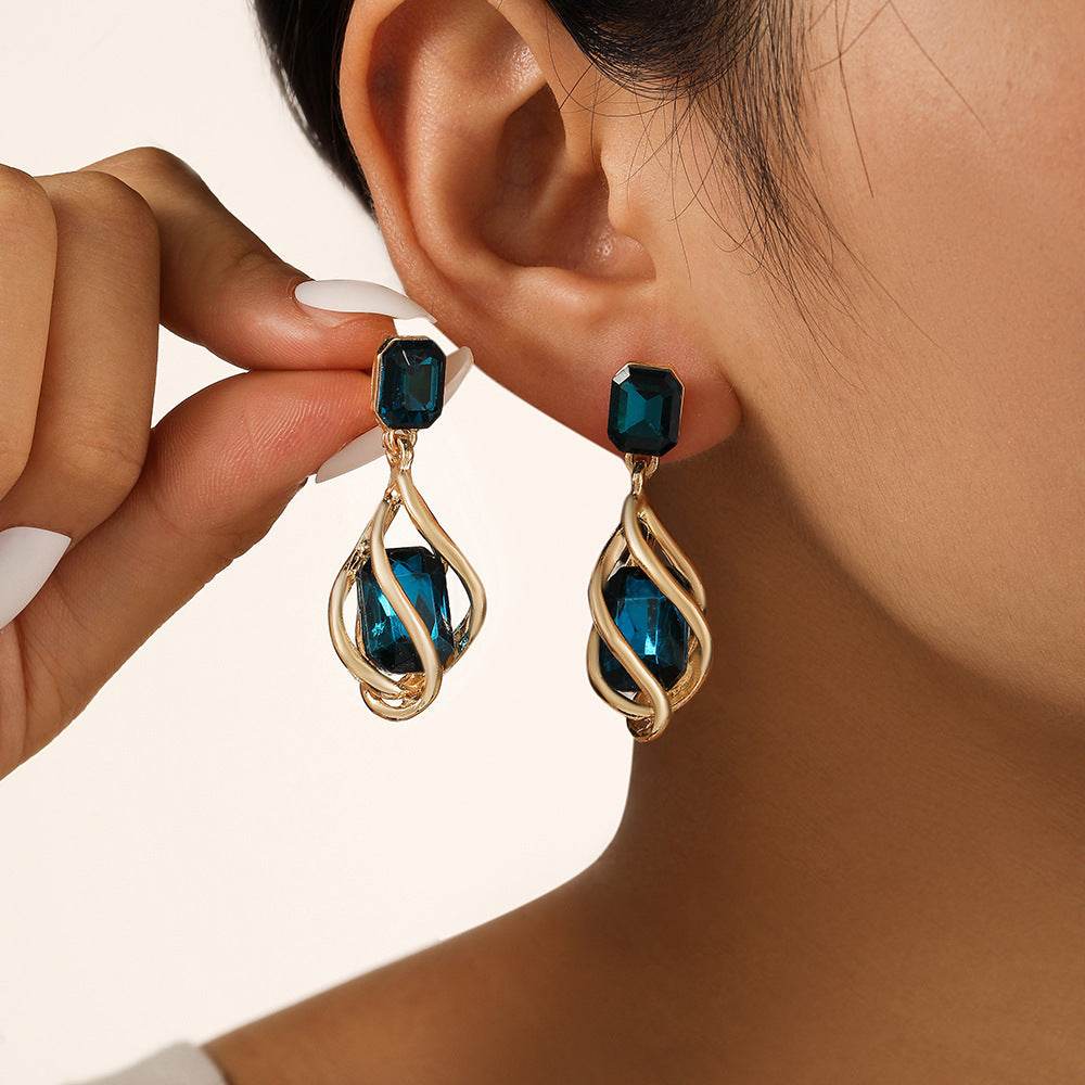 Retro Creative Fashion Emerald Women's Stud Earrings - Here2Save